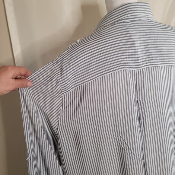 Velvet Heart Blue Striped Button Down Shirt - 3XL - Picture 12 of 16